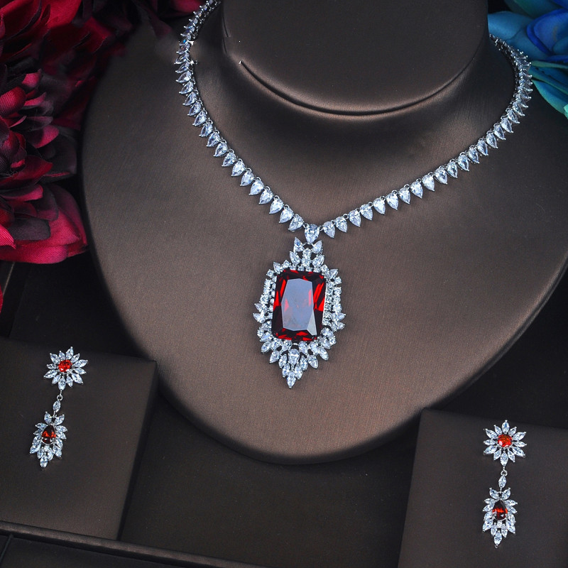 Scarlet Majesty Set