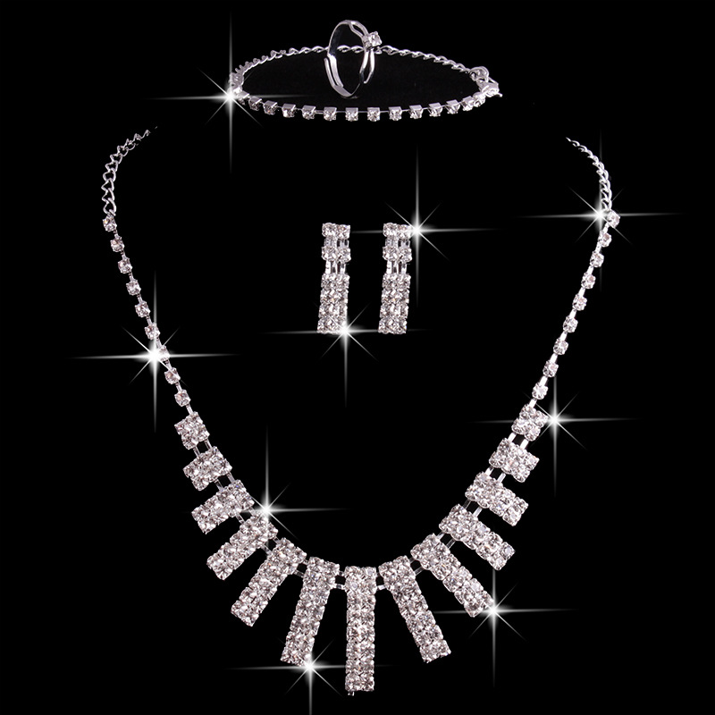 Radiant Lines Set