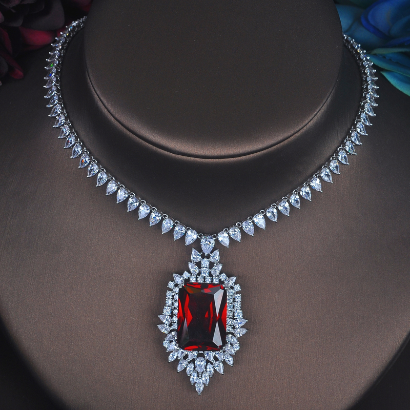 Scarlet Majesty Set